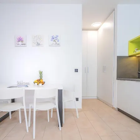 Marin - Zf Hvar Apartman Vrboska